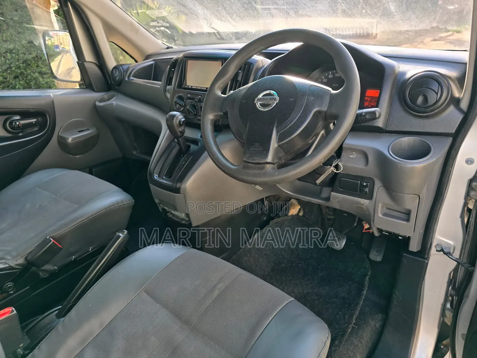 Nissan NV200 2011 Silver