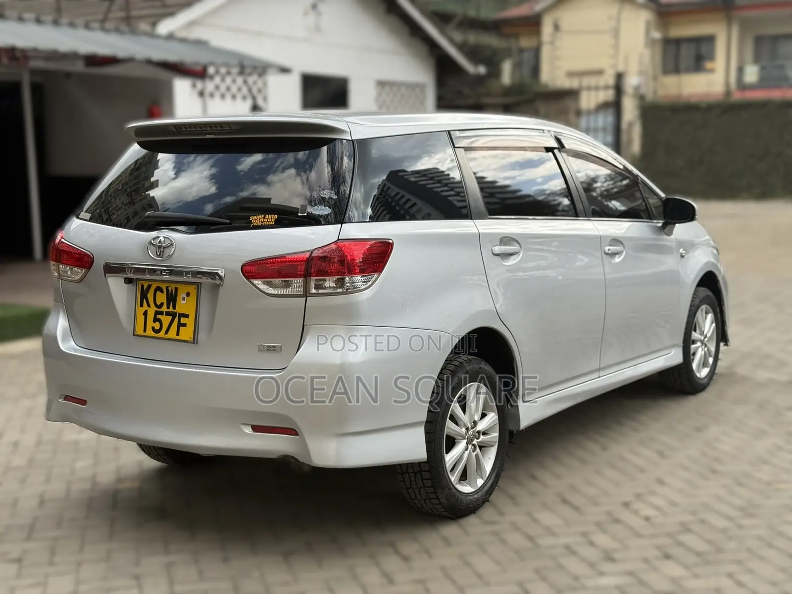 Toyota Wish 2012 Silver