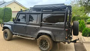 Land Rover Defender 2000 Black
