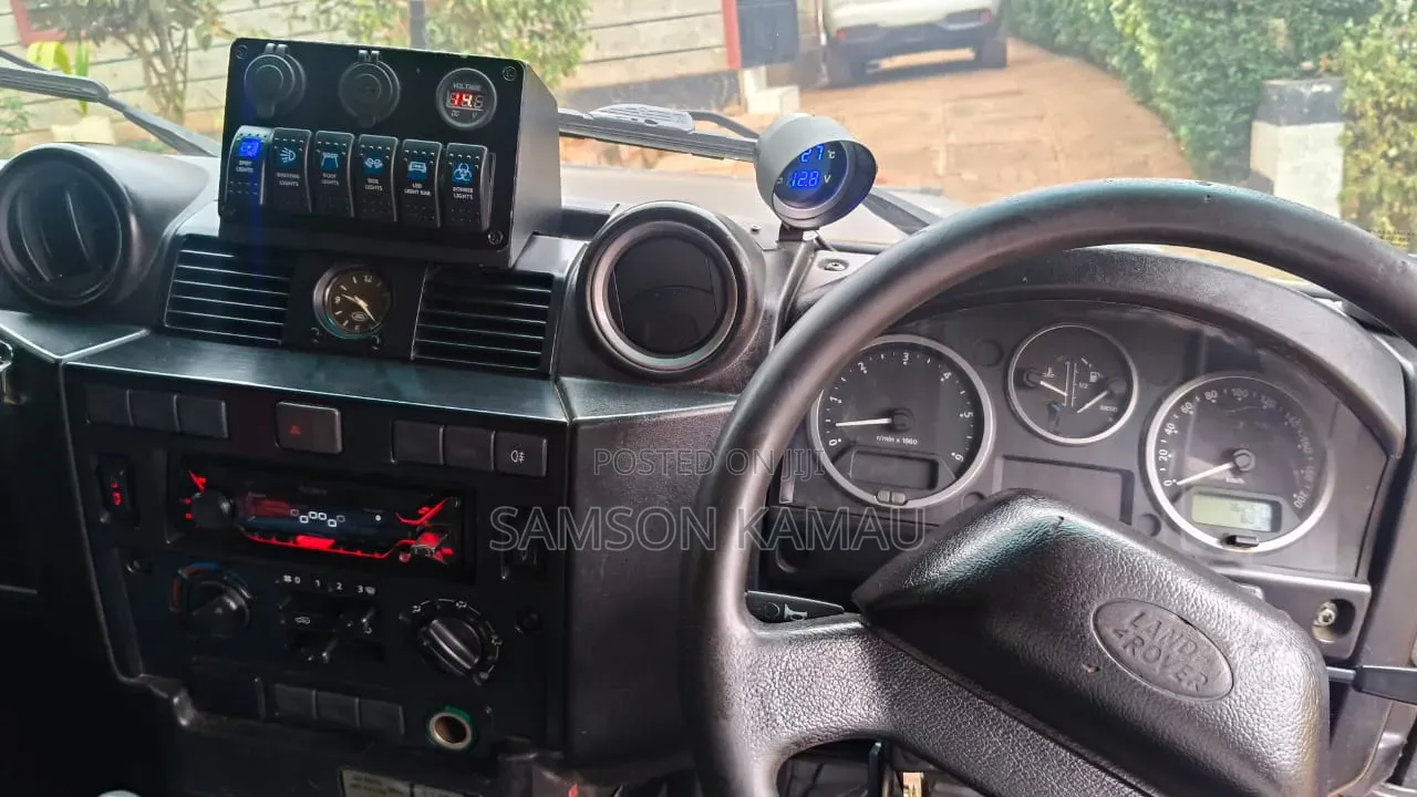 Land Rover Defender 2000 Black