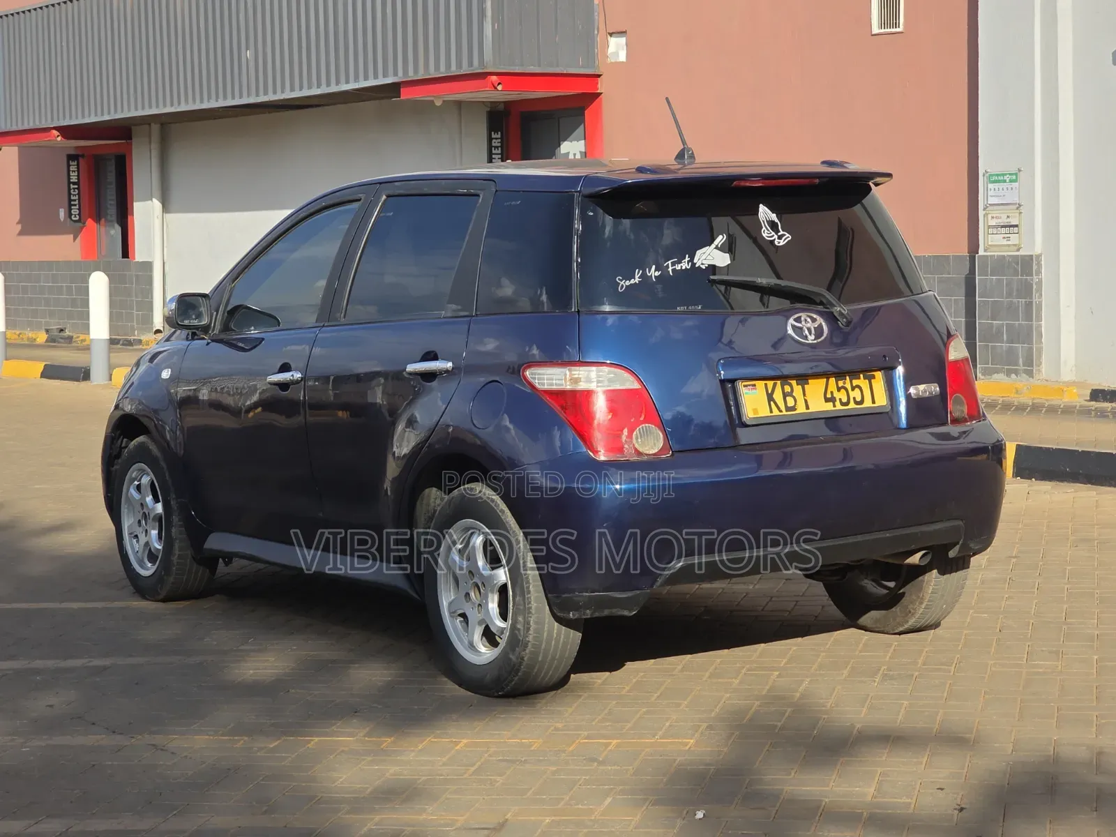 Toyota IST 2005 Blue