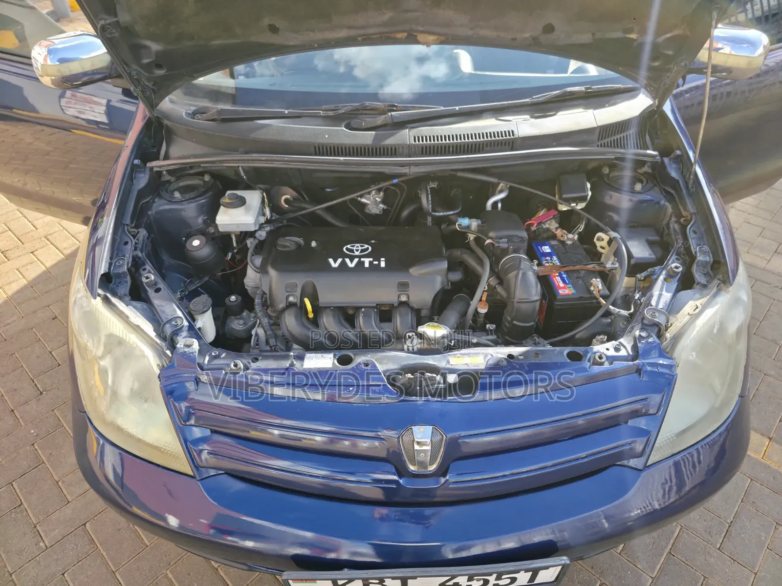 Toyota IST 2005 Blue