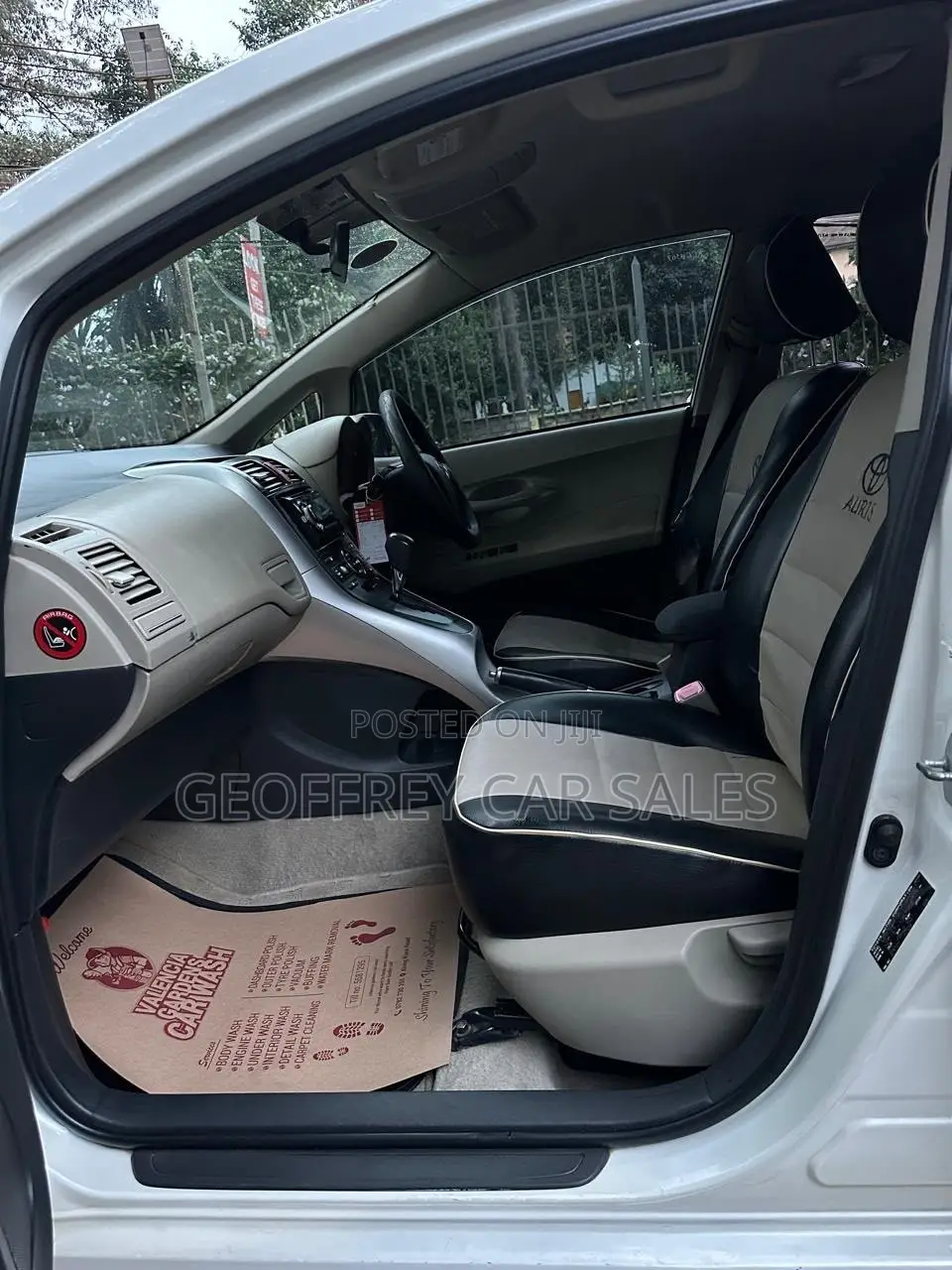 Toyota Auris 2010 White