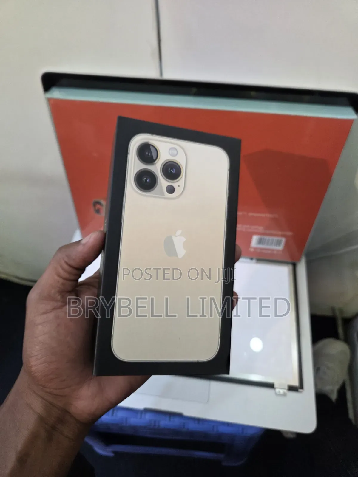 New Apple iPhone 13 Pro 256 GB Gold