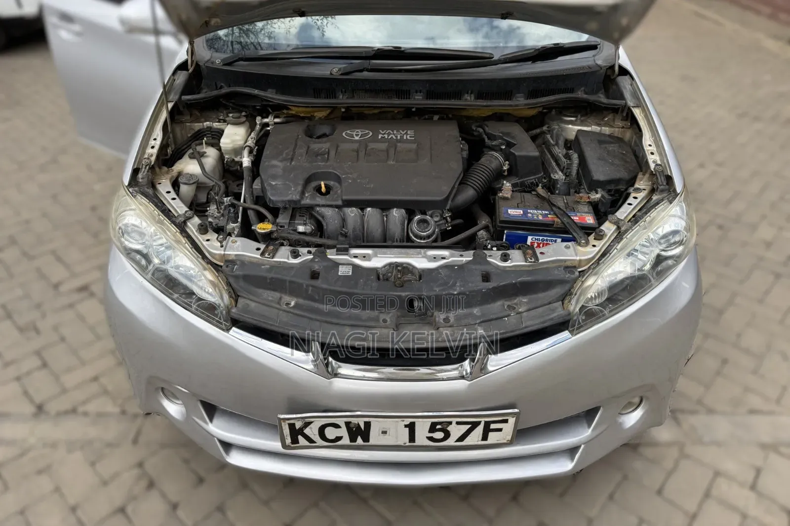 Toyota Wish 2012 Silver