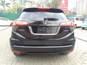 Honda Vezel 2019 Black