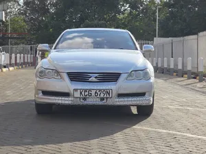Toyota Mark X 2009 Silver