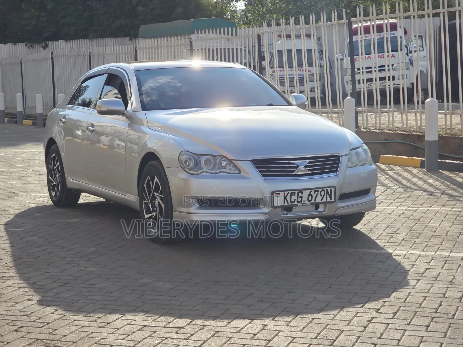 Toyota Mark X 2009 Silver