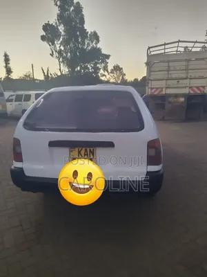Toyota Corolla G-Touring 1995 White