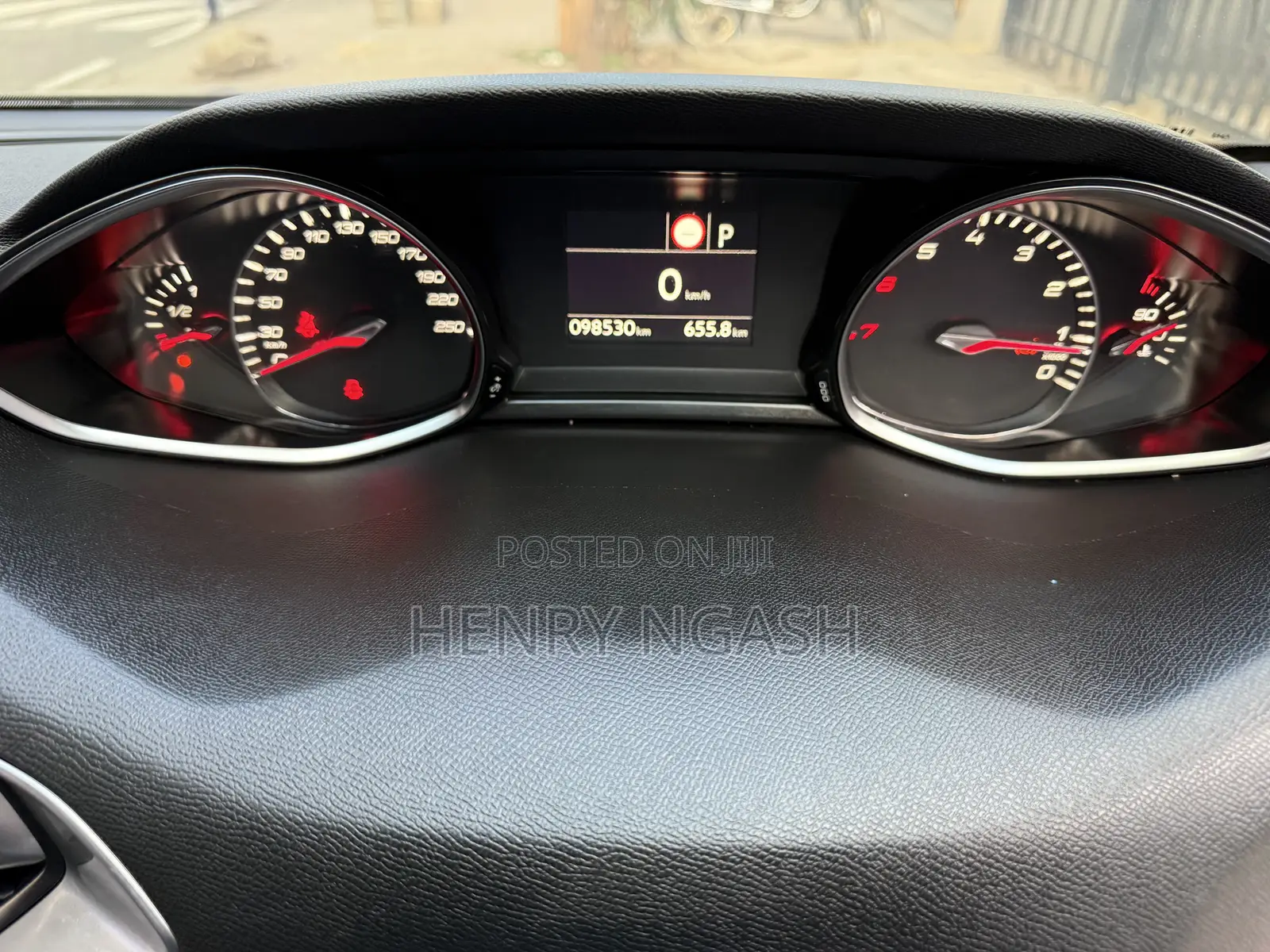 Peugeot 308 2018 Gray