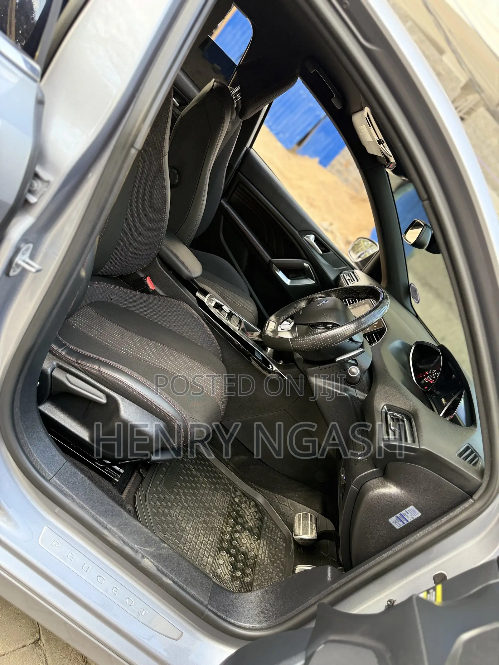 Peugeot 308 2018 Gray