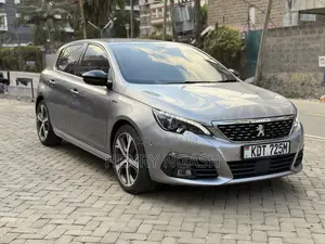Peugeot 308 2018 Gray