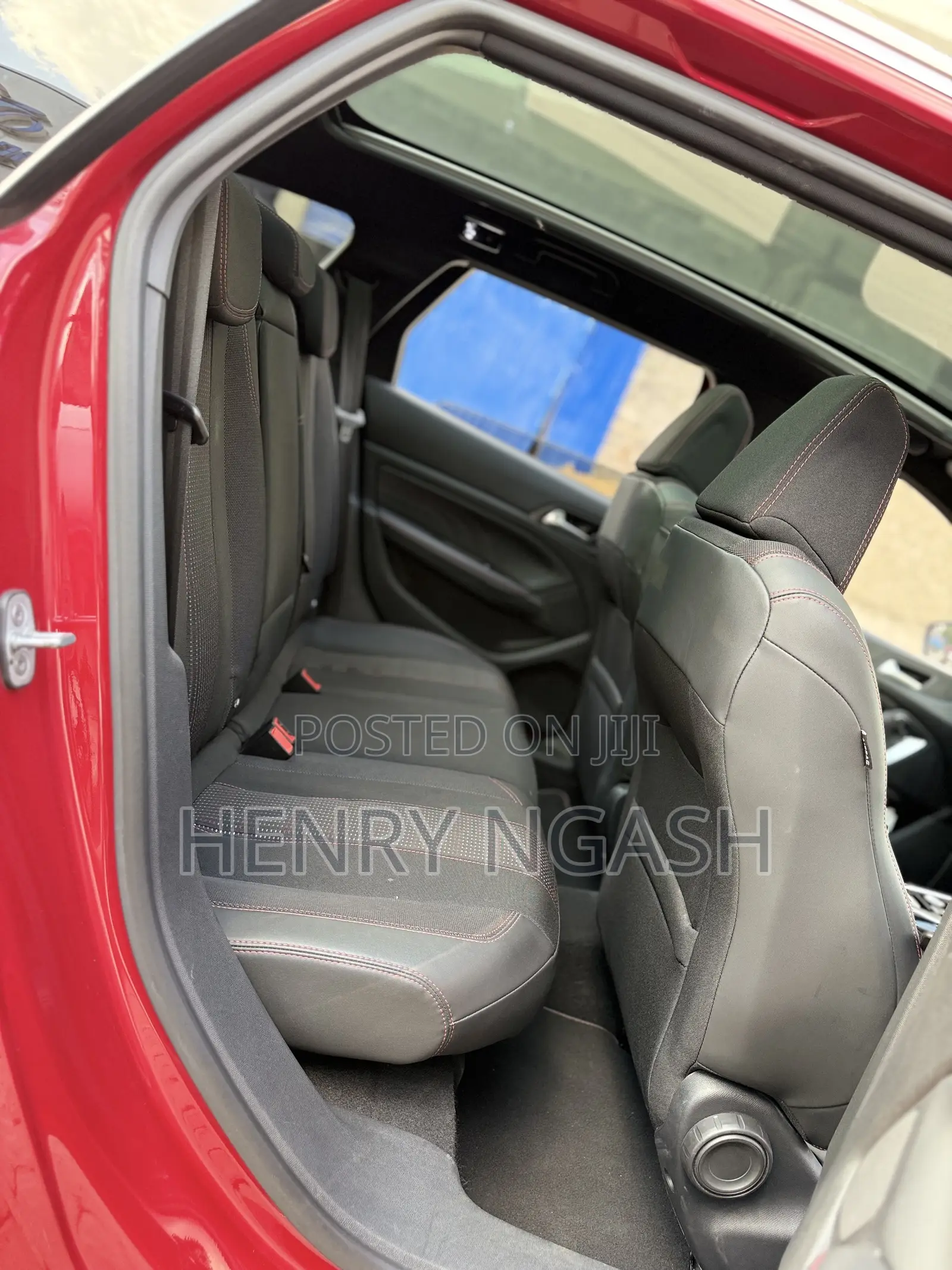 Peugeot 308 2019 Red