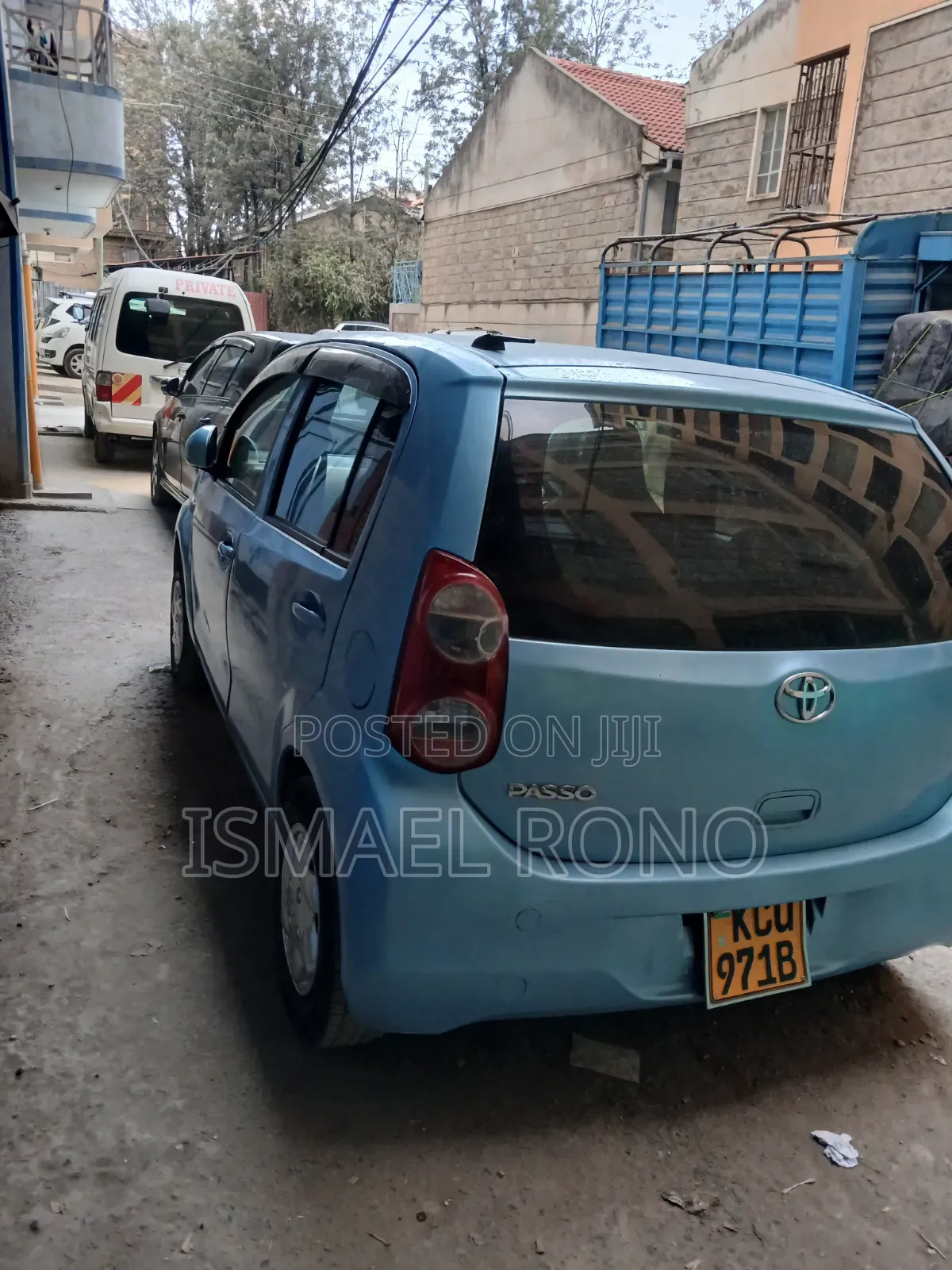 Toyota Passo 2012 Blue