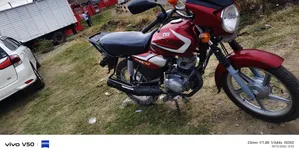 TVS HLX 125 2026 Red