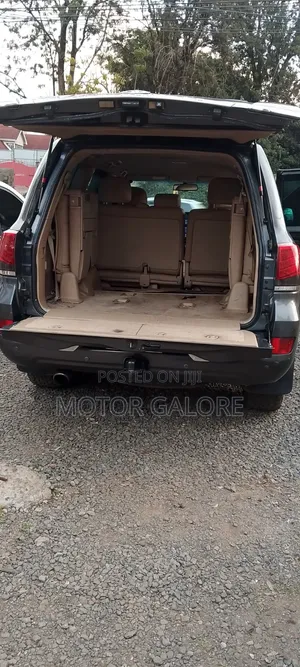 Toyota Land Cruiser 4.5 TD GX-R 2009 Gray