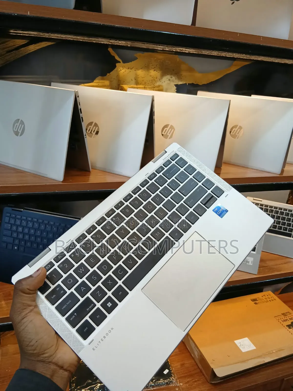 Laptop HP EliteBook 1040 G8 32GB Intel Core i7 SSD 512GB