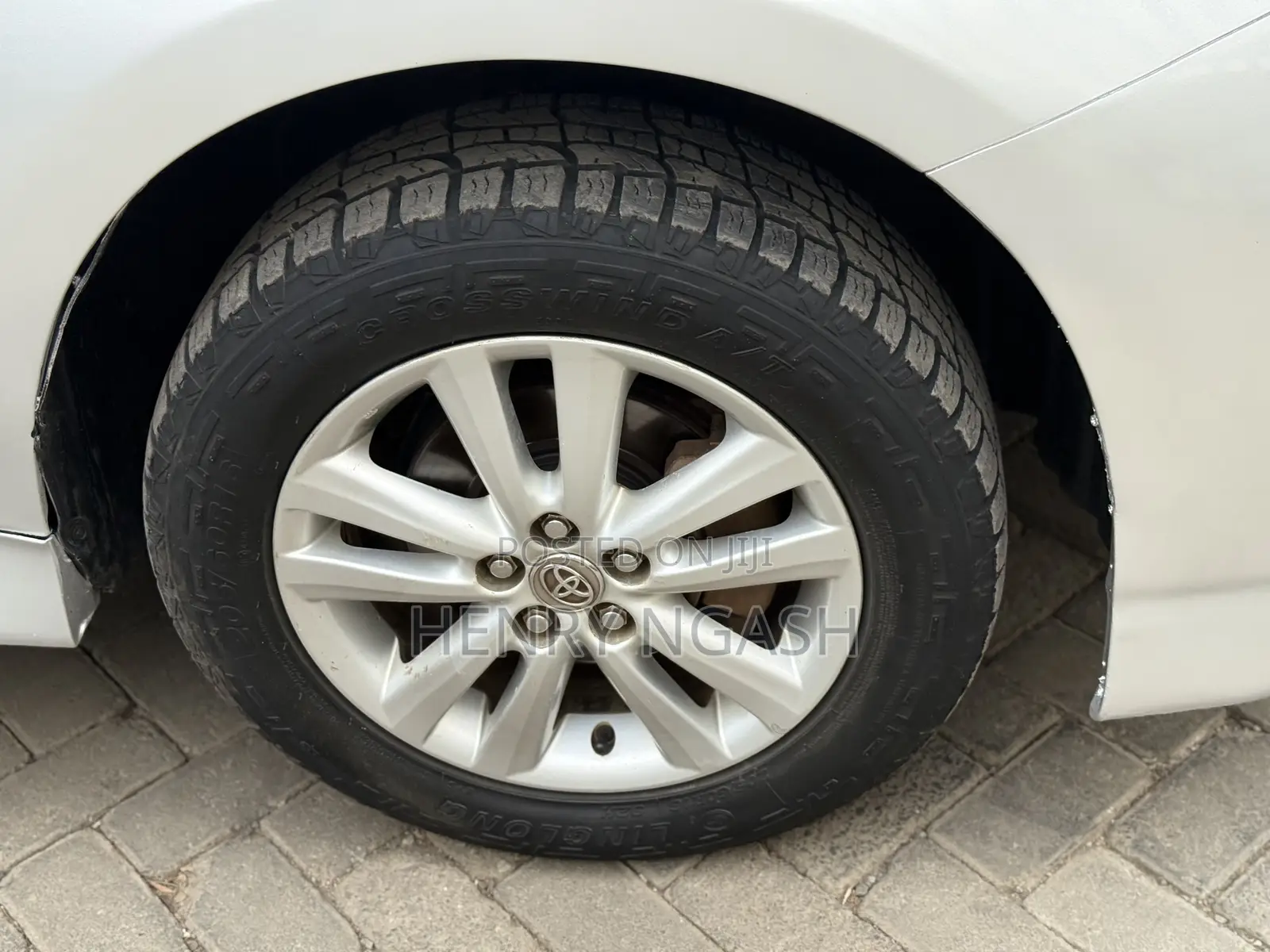 Toyota Wish 2012 Silver