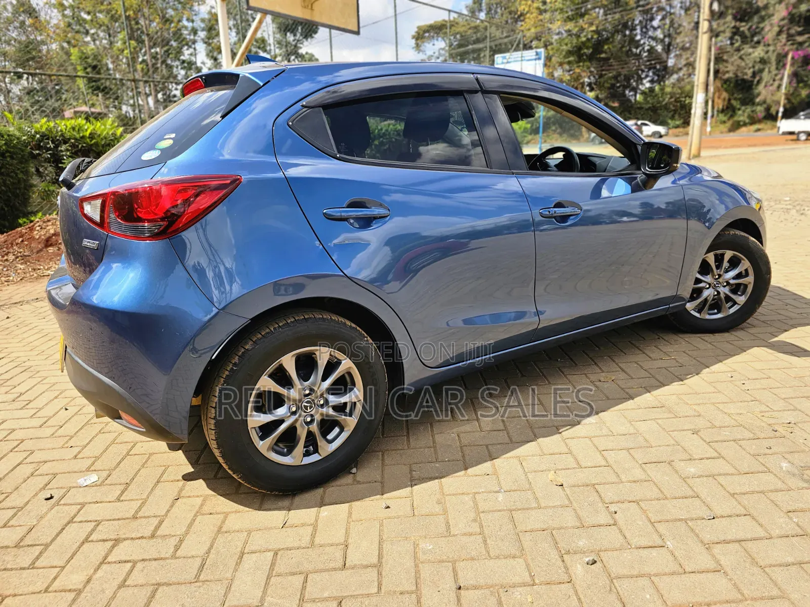 Mazda Demio 2017 Blue