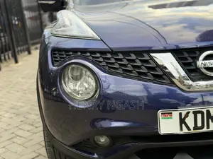 Nissan Juke 2016 Blue