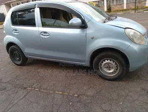 Toyota Passo 2013 Silver