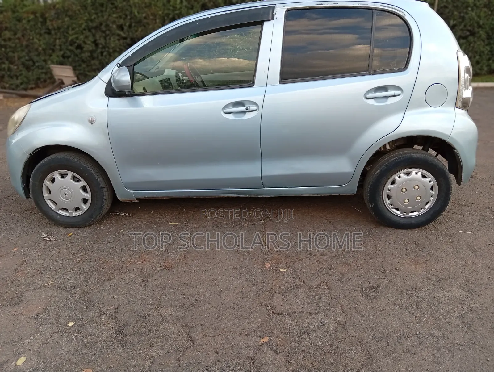 Toyota Passo 2013 Silver