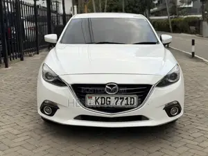 Mazda Axela SV Premium 2014 White
