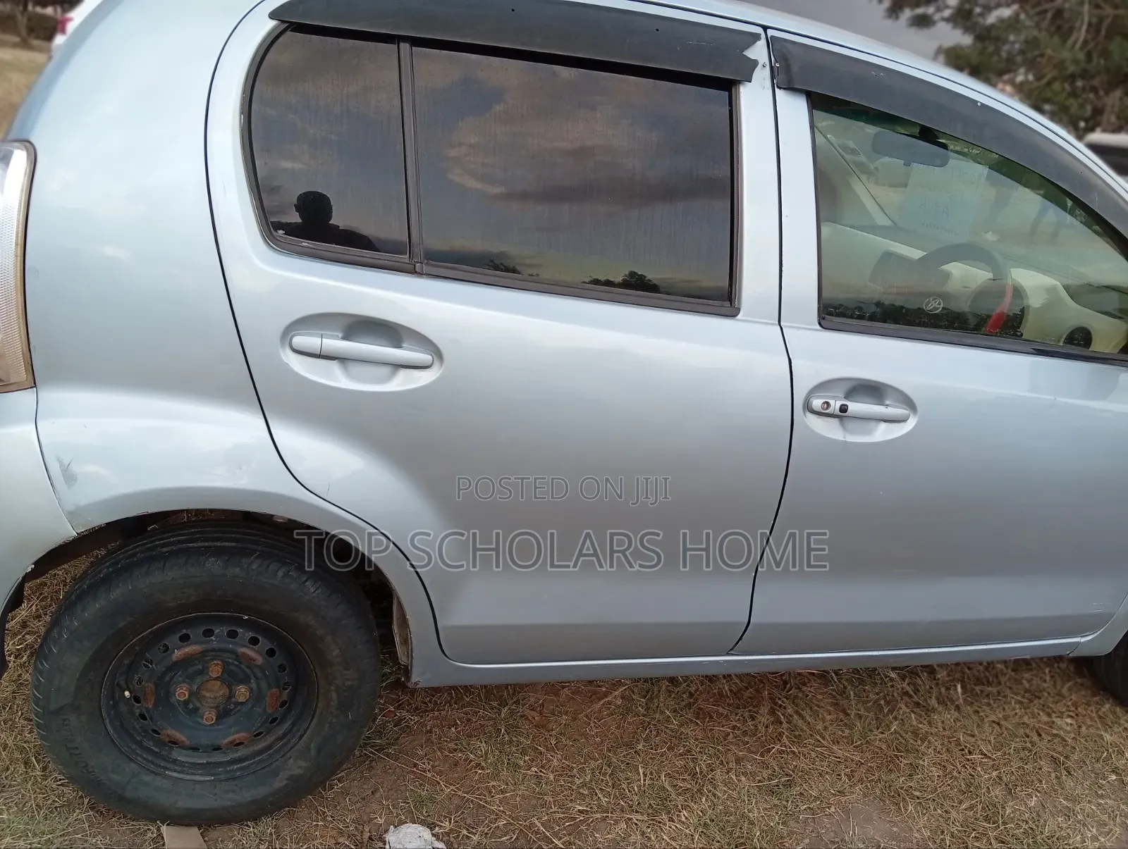 Toyota Passo 2013 Silver