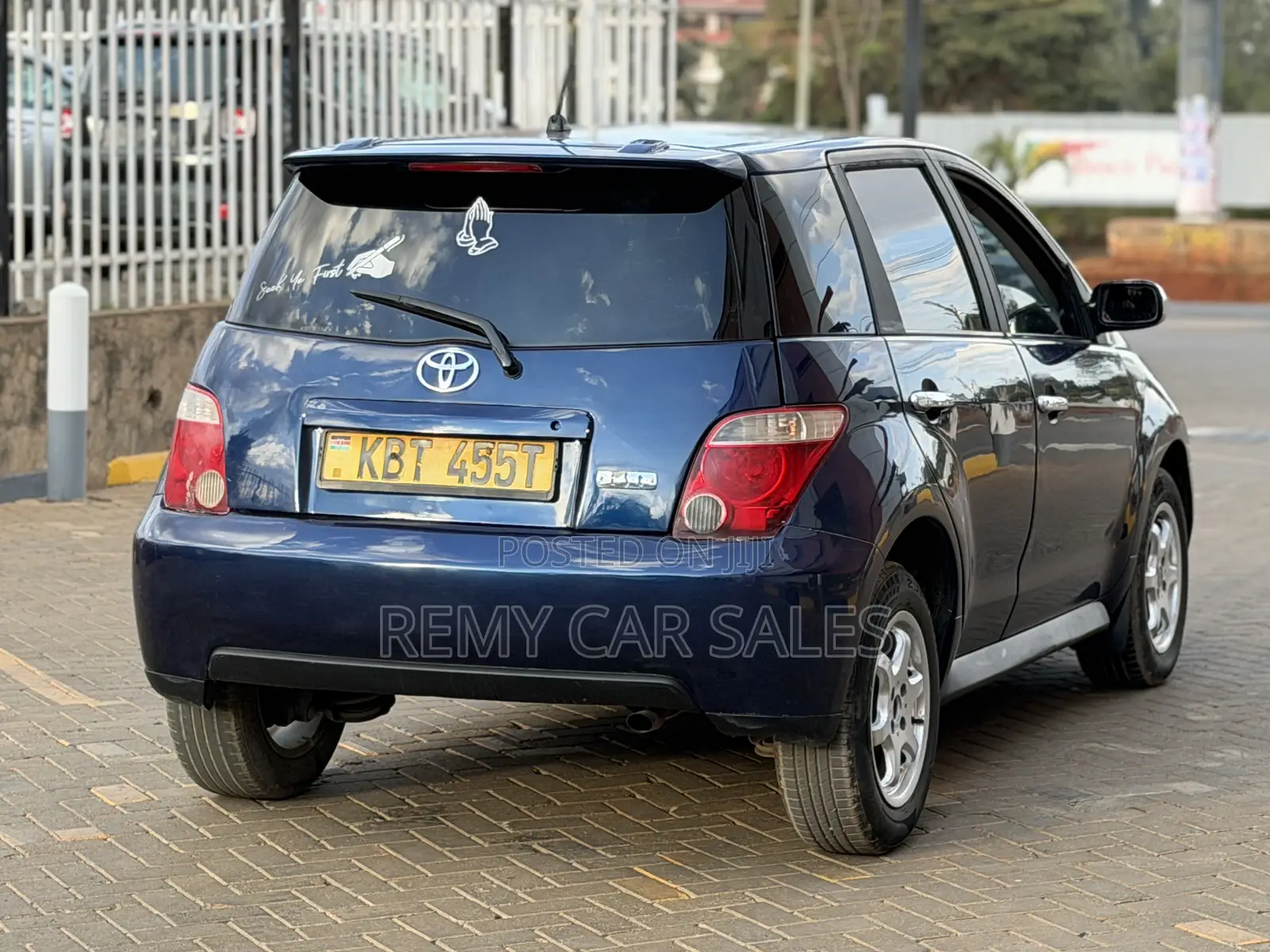 Toyota IST 2005 Blue