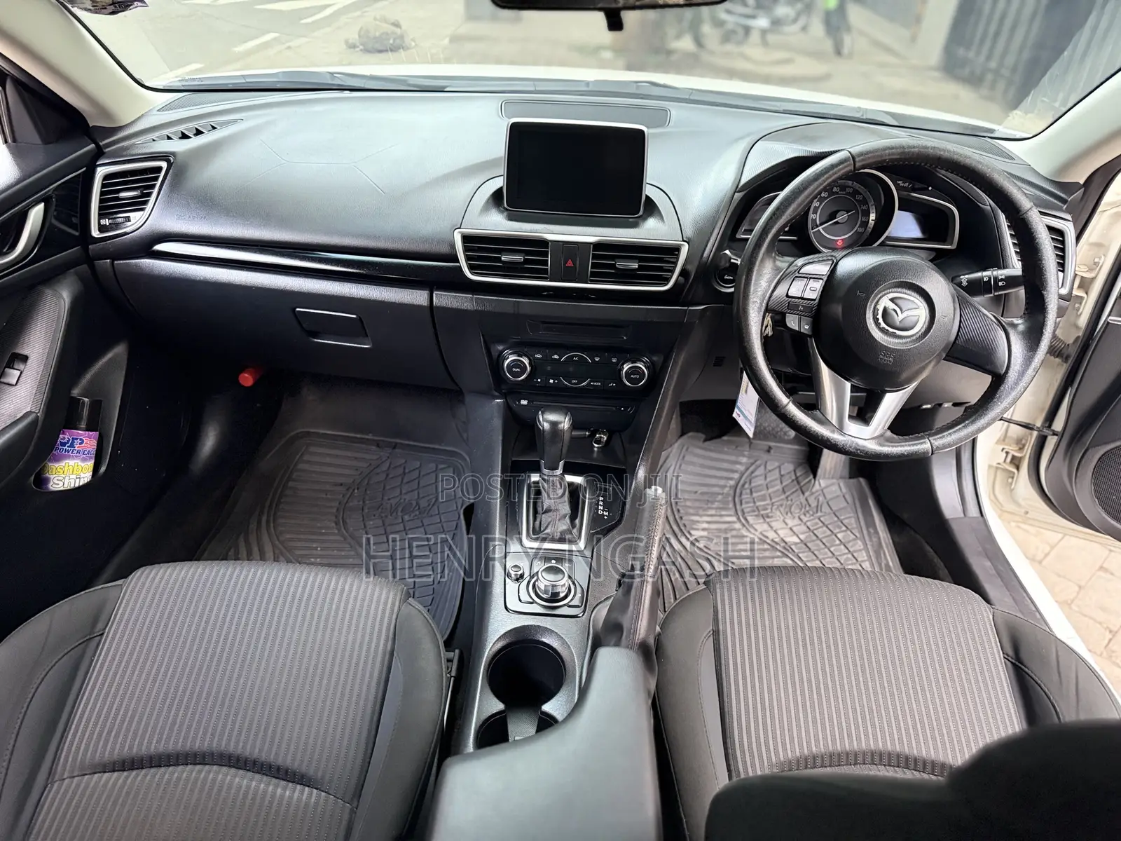 Mazda Axela SV Premium 2014 White