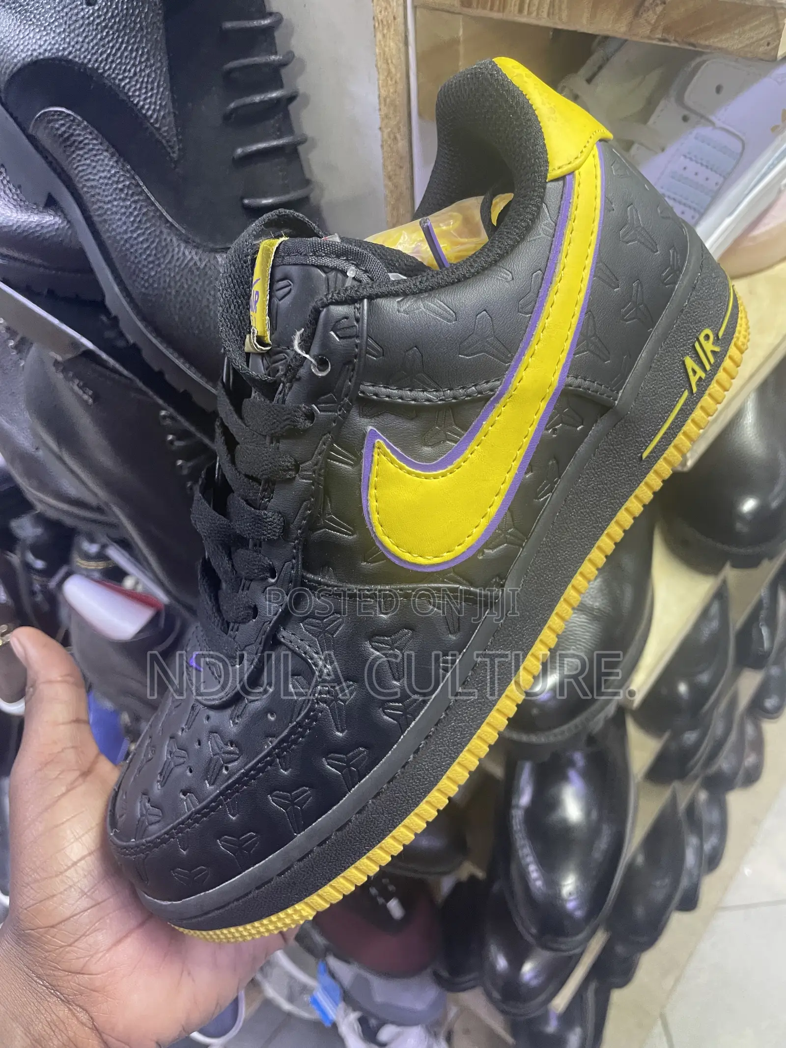 Nike Air Force 1 Low Kobe Bryant "Lakers Away" Sneakers