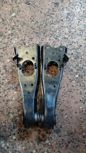 Townace Lower Control Arm