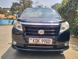 Toyota Noah 2.0 AWD (7 Seater) 2015 Black