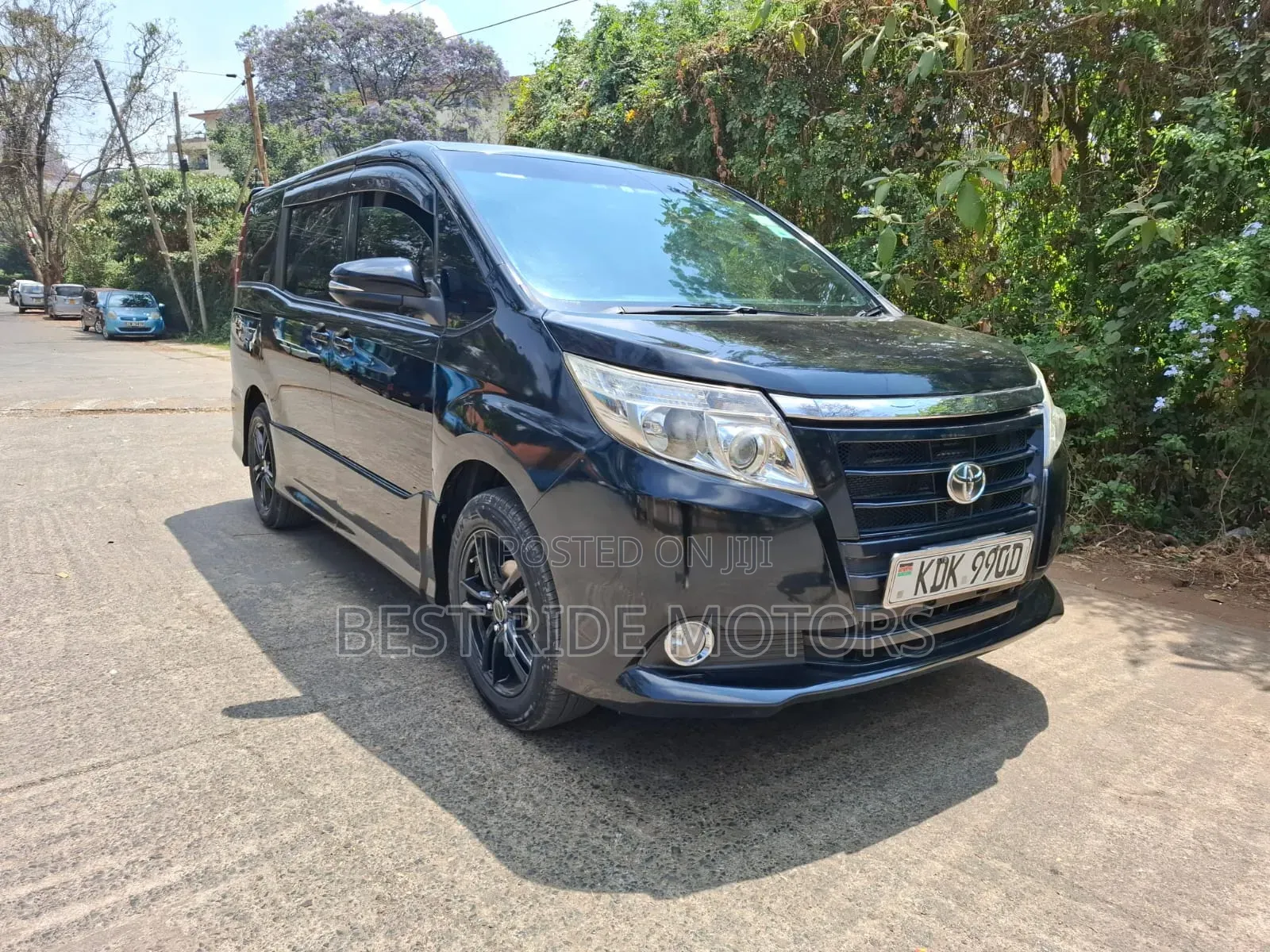 Toyota Noah 2015 Black