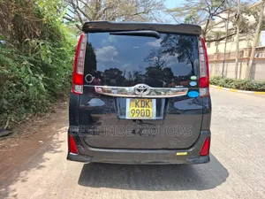 Toyota Noah 2015 Black