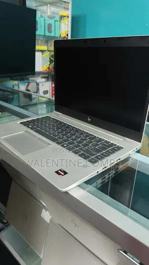 Laptop HP EliteBook 745 G6 8GB AMD Ryzen 7 SSD 256GB