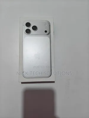 New Apple iPhone 17 Pro Max 256 GB Silver