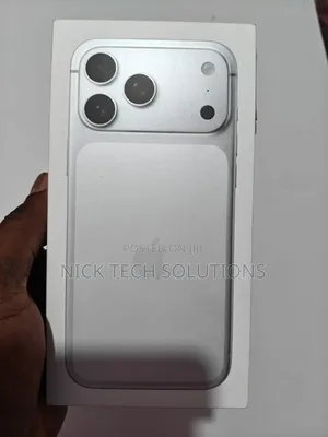 New Apple iPhone 17 Pro Max 256 GB Silver