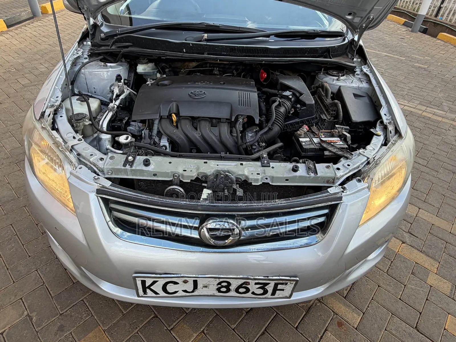 Toyota Corolla Fielder 2011 Silver