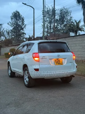 Toyota RAV4 2013 White