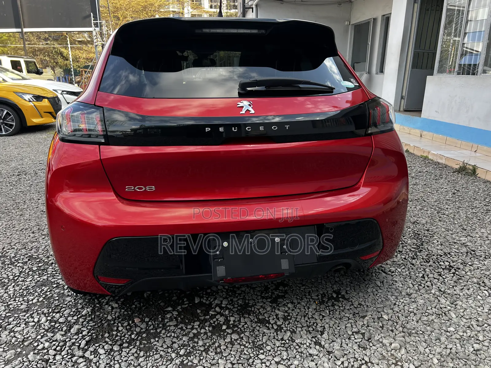 Peugeot 208 2021 Red