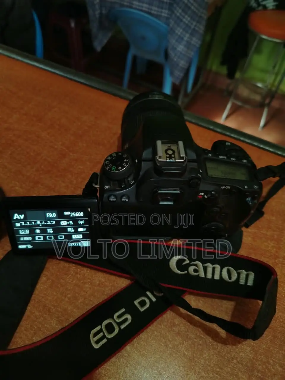 Canon Eos 90d DSLR Camera, With 18 -135 Mm Len, Charger, Spare Battery