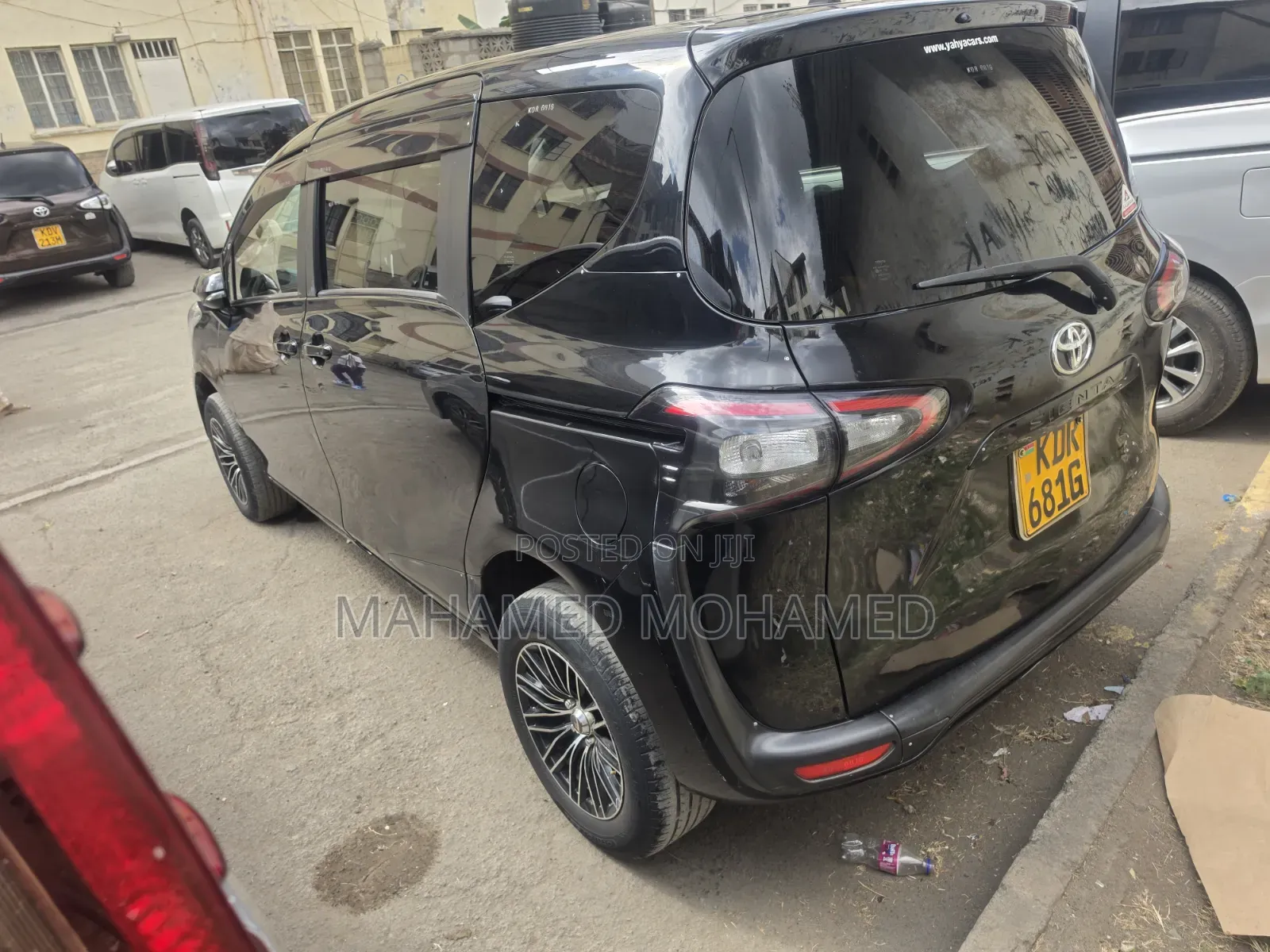 Toyota Sienta 2017 Black