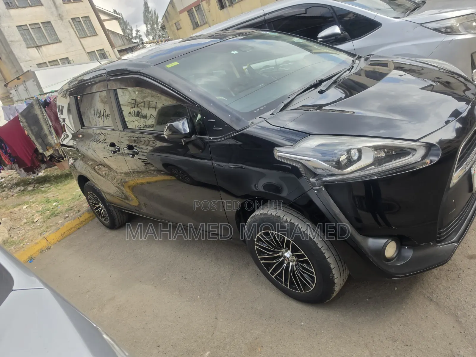 Toyota Sienta 2017 Black