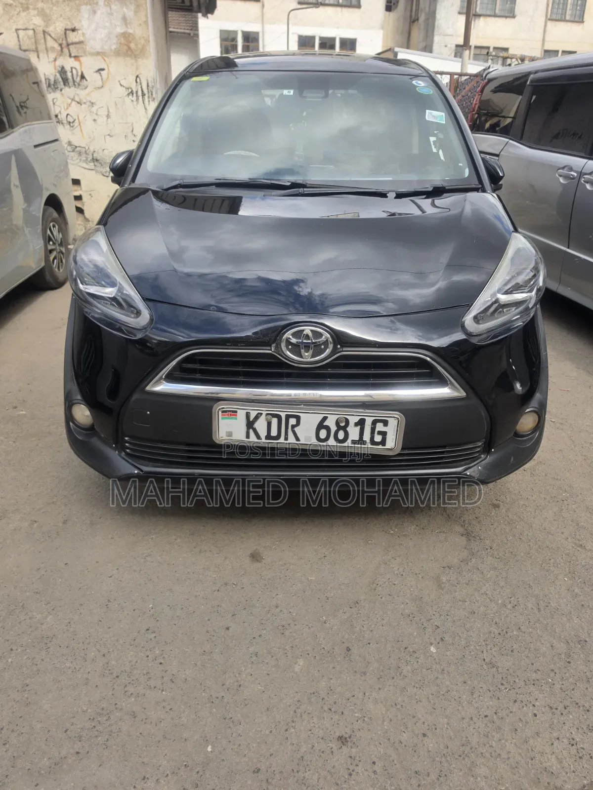 Toyota Sienta 2017 Black