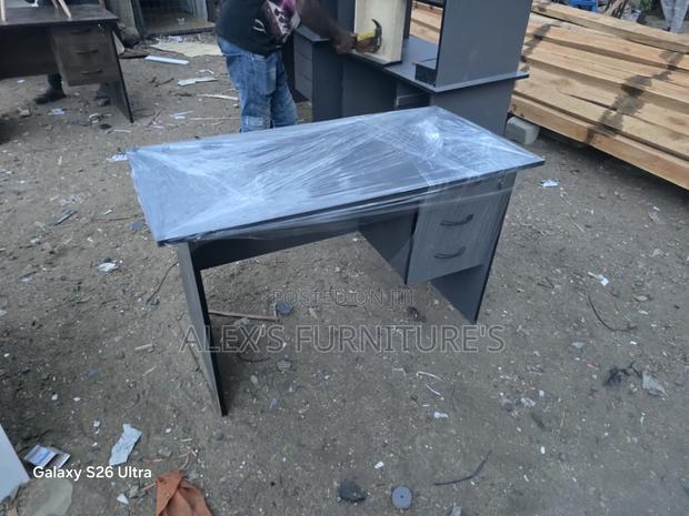 Security Drawer Office Desk - thumbnail 2