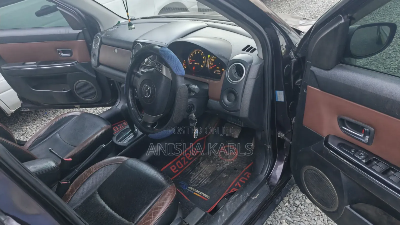 Mazda Verisa 2008 Black