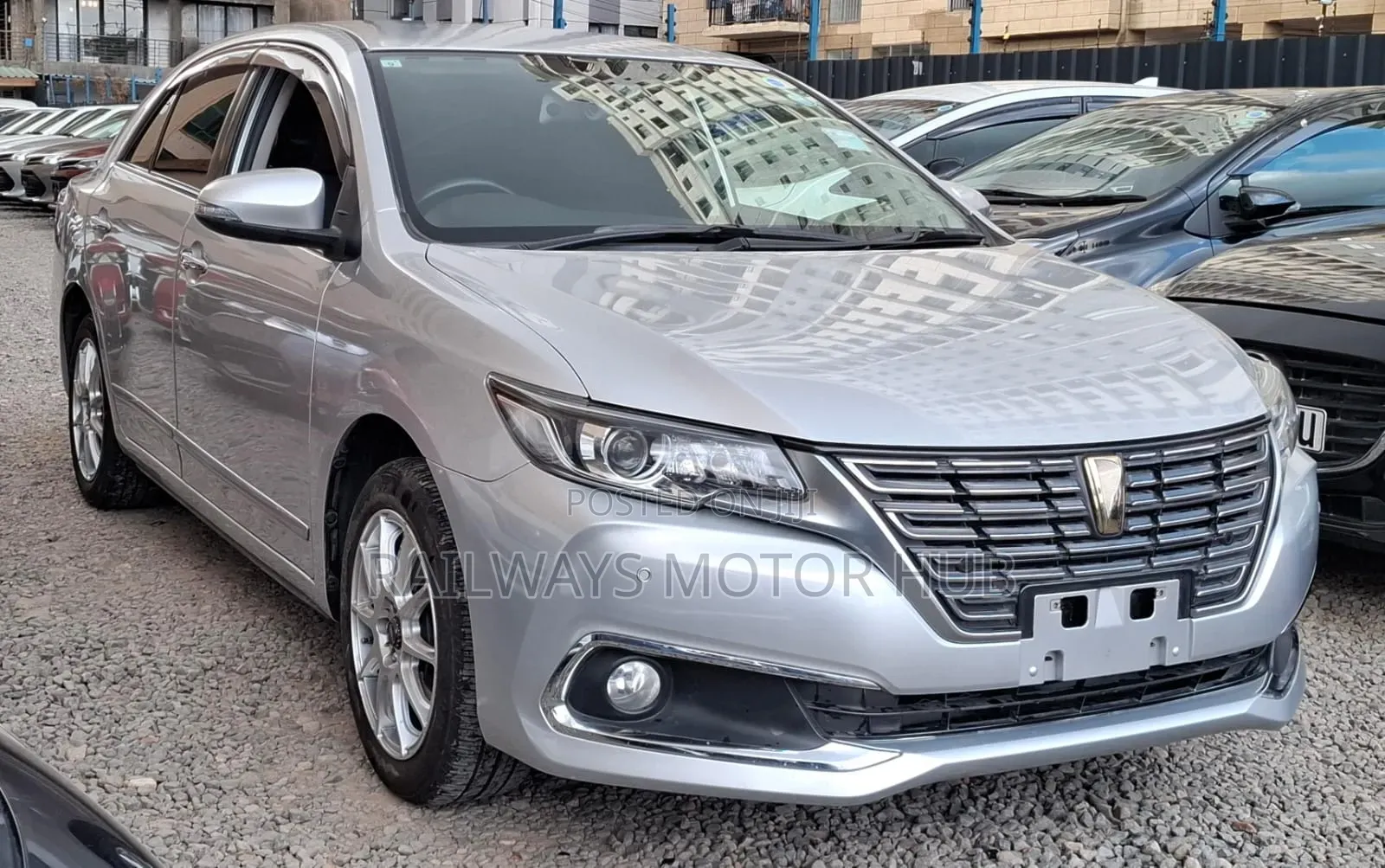 Toyota Premio 1.8 FWD 2019 Silver