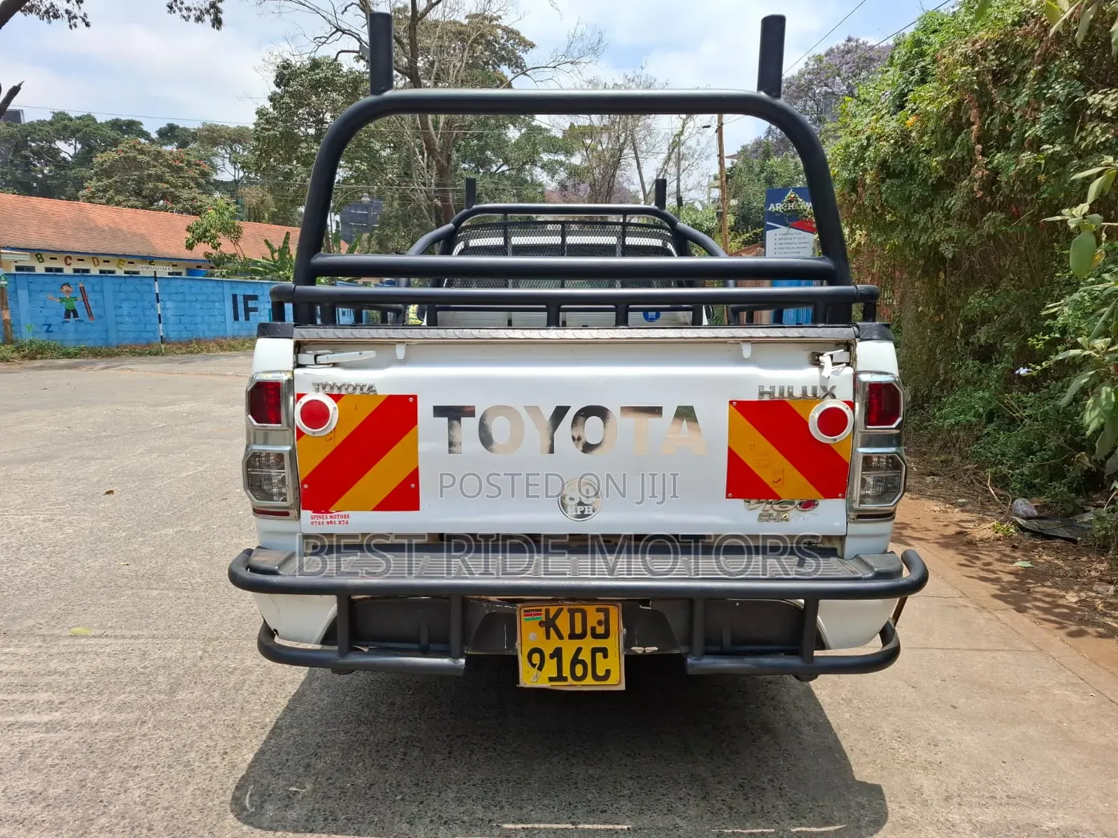 Toyota Hilux 2015 White