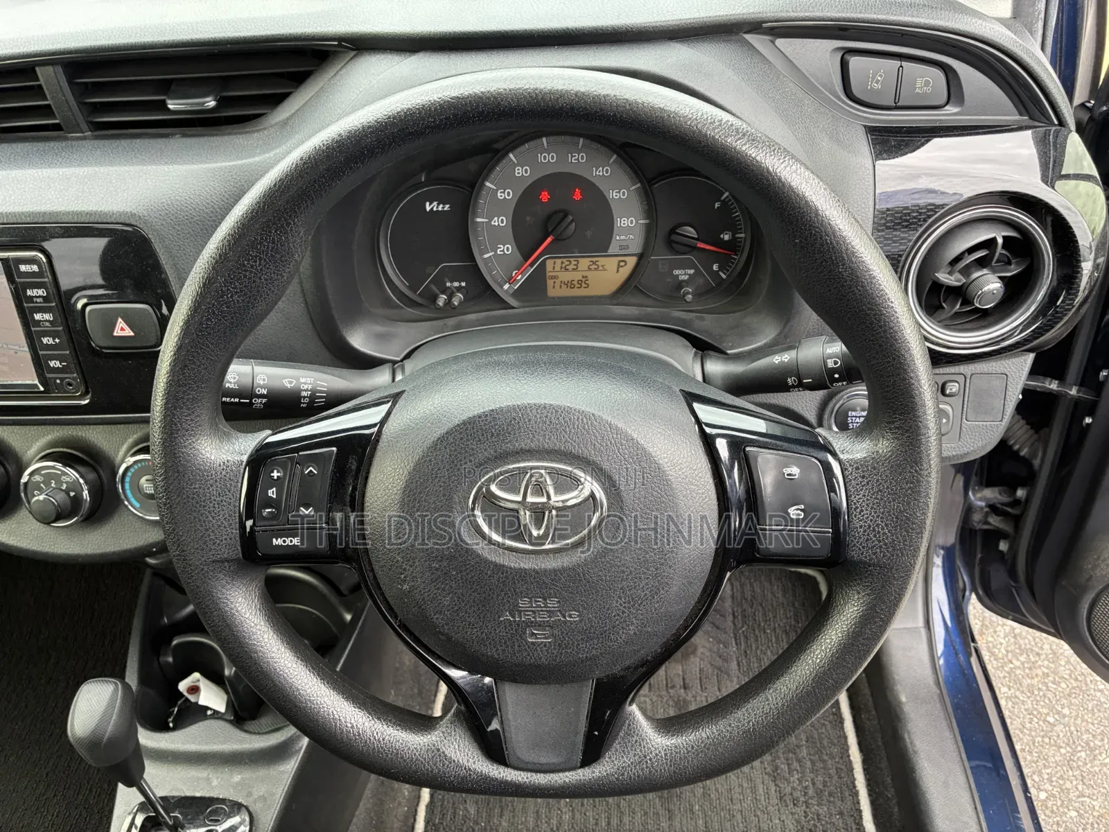 Toyota Vitz 2019 Blue